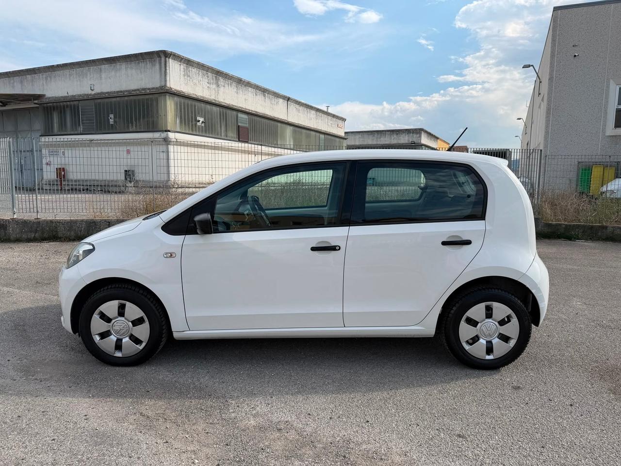 Volkswagen up! 1.0 Benzina