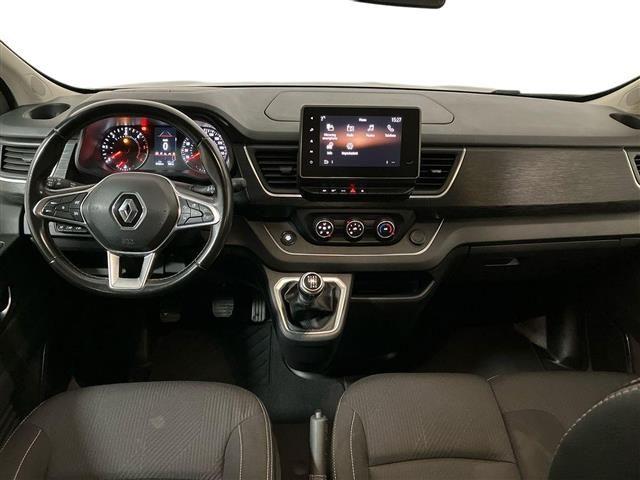 RENAULT Trafic IV Passenger 29 Intens - passenger