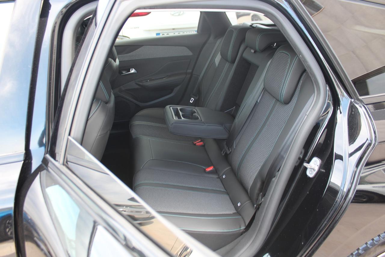 Peugeot 308 BlueHDi 130 S&S EAT8 SW Allure Pack