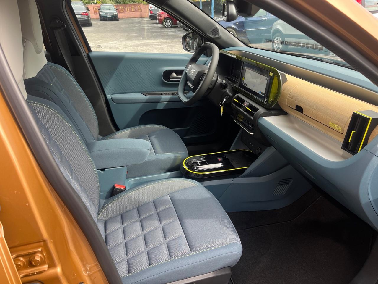 Fiat Grande Panda 1.2 Hybrid 110 CV S&S La Prima