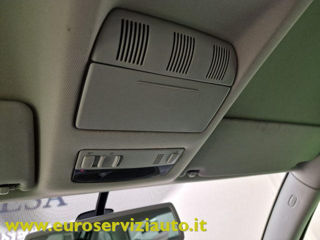 SKODA Octavia 1.8 TFSI 4x4 Wagon Scout