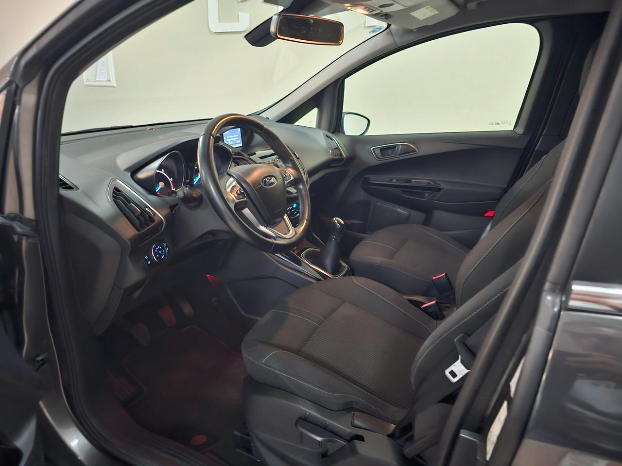 Ford B-Max 1.5 TDCi 75 CV Titanium