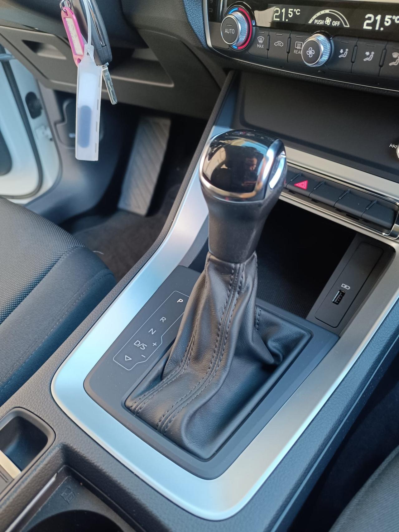 Audi Q3 35 TDI S tronic Business Advanced