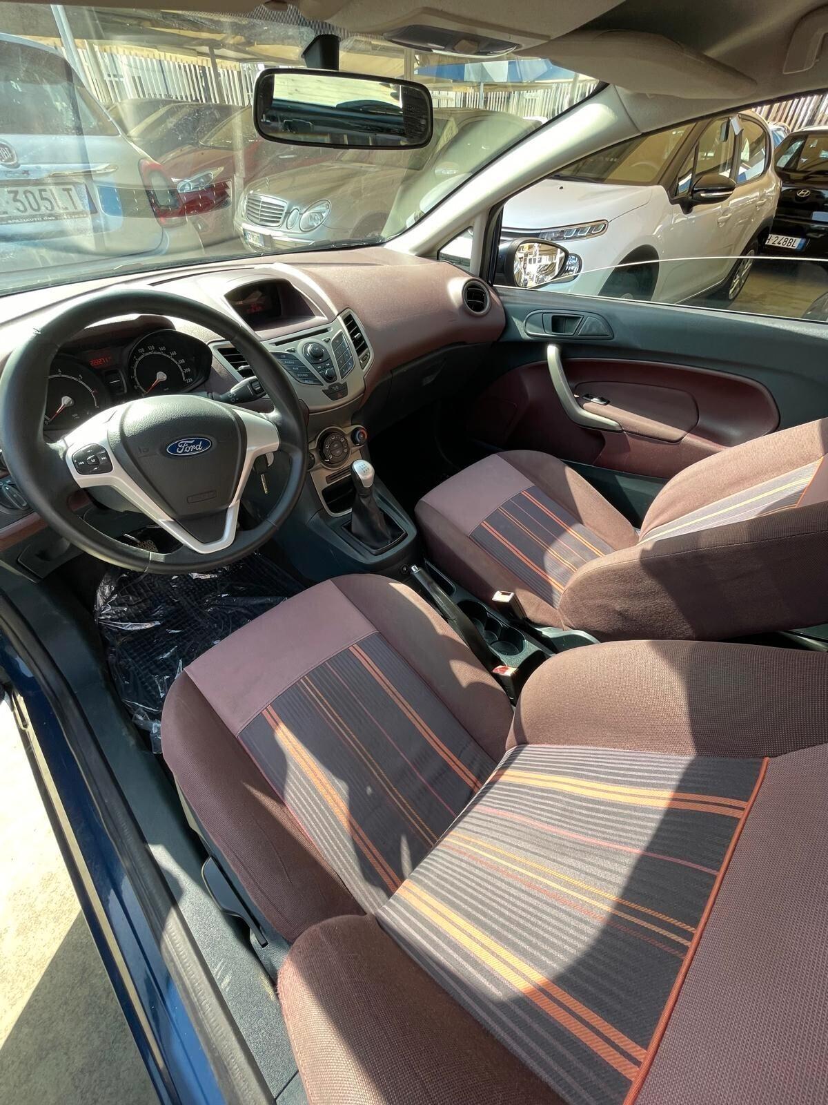 FORD FIESTA 1.4 BENZGPL