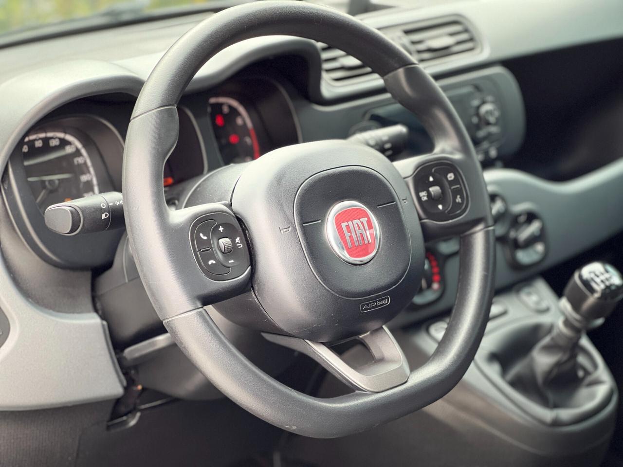 Fiat Panda 1.0 70 cv s&s STREET HYBRID ITALIANA 5p.ti