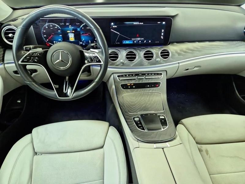 MERCEDES-BENZ E 220 4MATIC BUSINESS SPORT AUTO 4 PORTE BERLINA