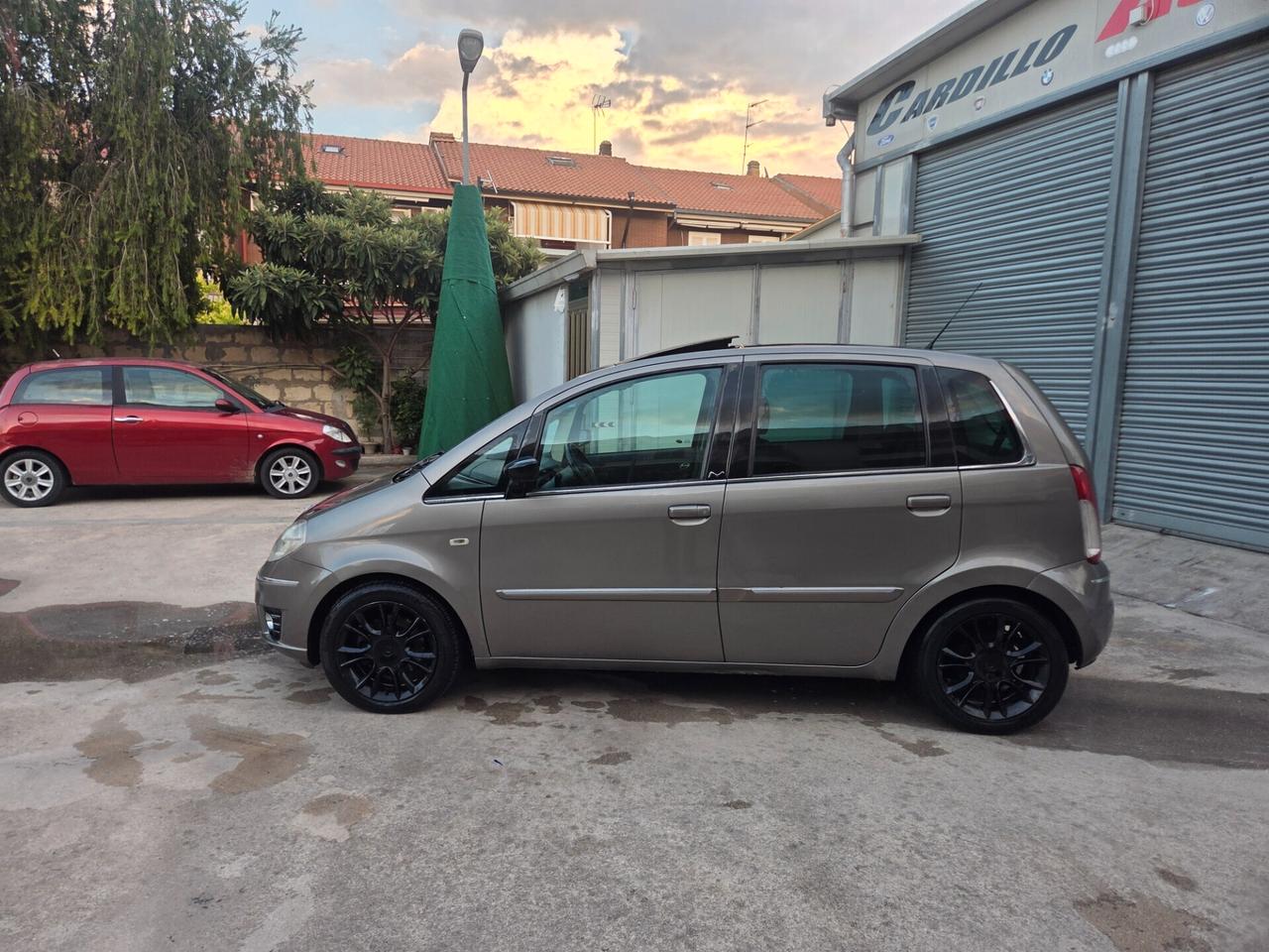 Lancia MUSA 1.3 Mjt 90 CV Platino Aut.