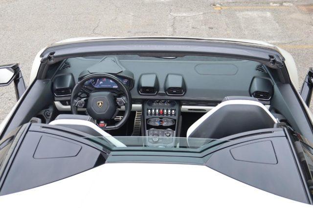 LAMBORGHINI Huracan Huracán 5.2 V10 AWD Spyder LIFT - UFFICIALE