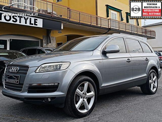 AUDI Q7 3.0 V6 TDI 240Cv *7POSTI* quattro Tiptronic S-LINE