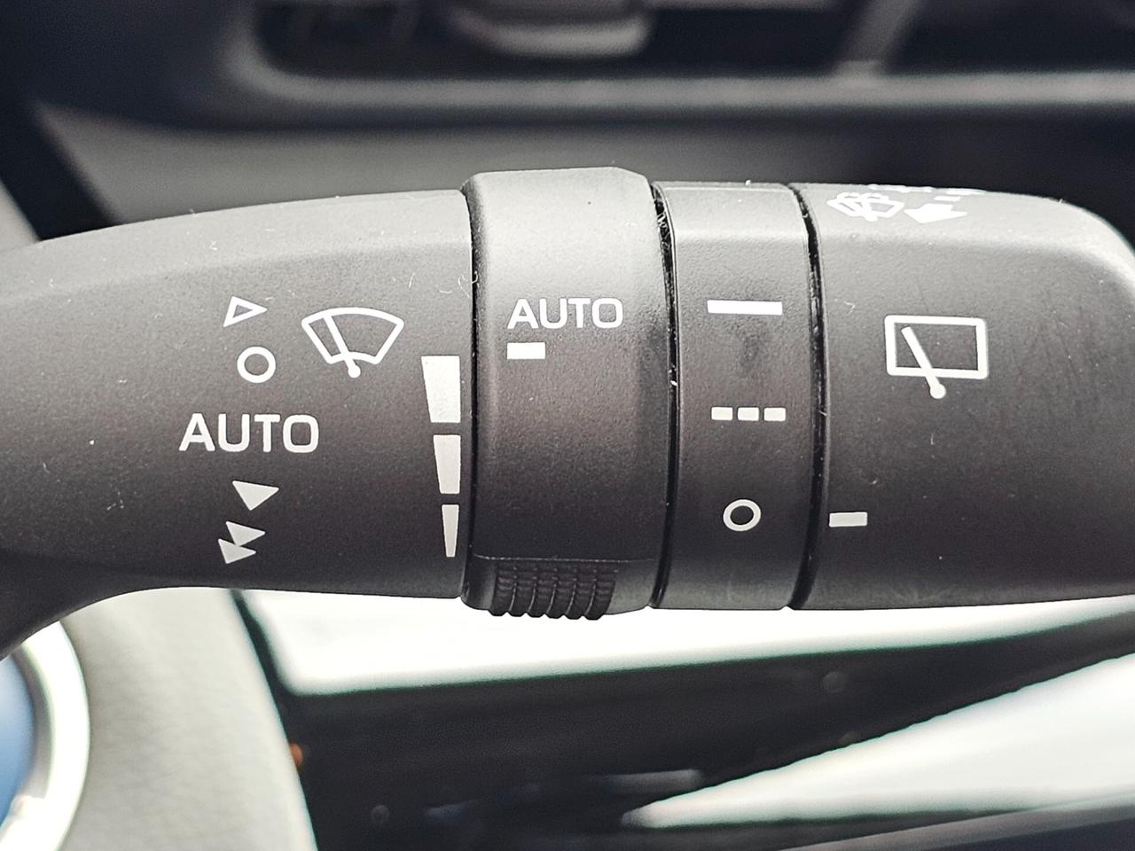 Toyota Yaris Cross 1.5 Hybrid 5p. E-CVT Business