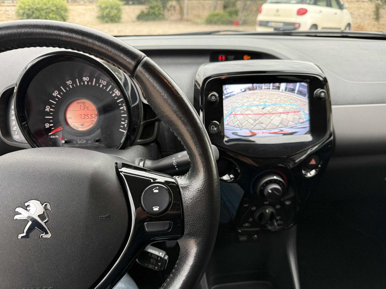 Peugeot 108 VTi 72 S&S 5 porte Allure