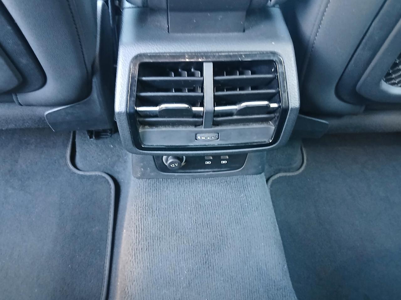 Audi Q3 35 TDI S tronic Business Advanced