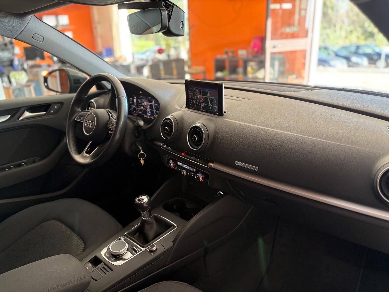 Audi A3 SPB 30 TFSI s line matrix navi virtual permute finanziamenti
