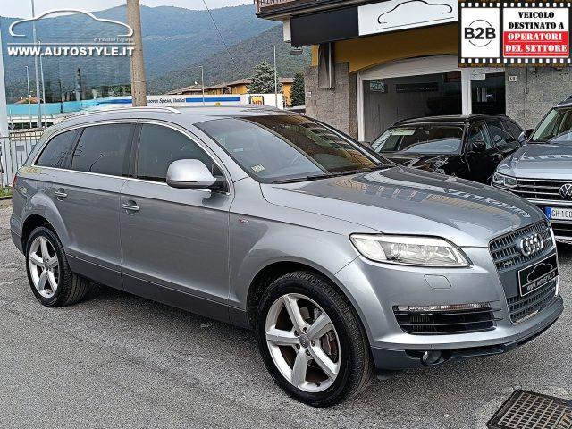 AUDI Q7 3.0 V6 TDI 240Cv *7POSTI* quattro Tiptronic S-LINE
