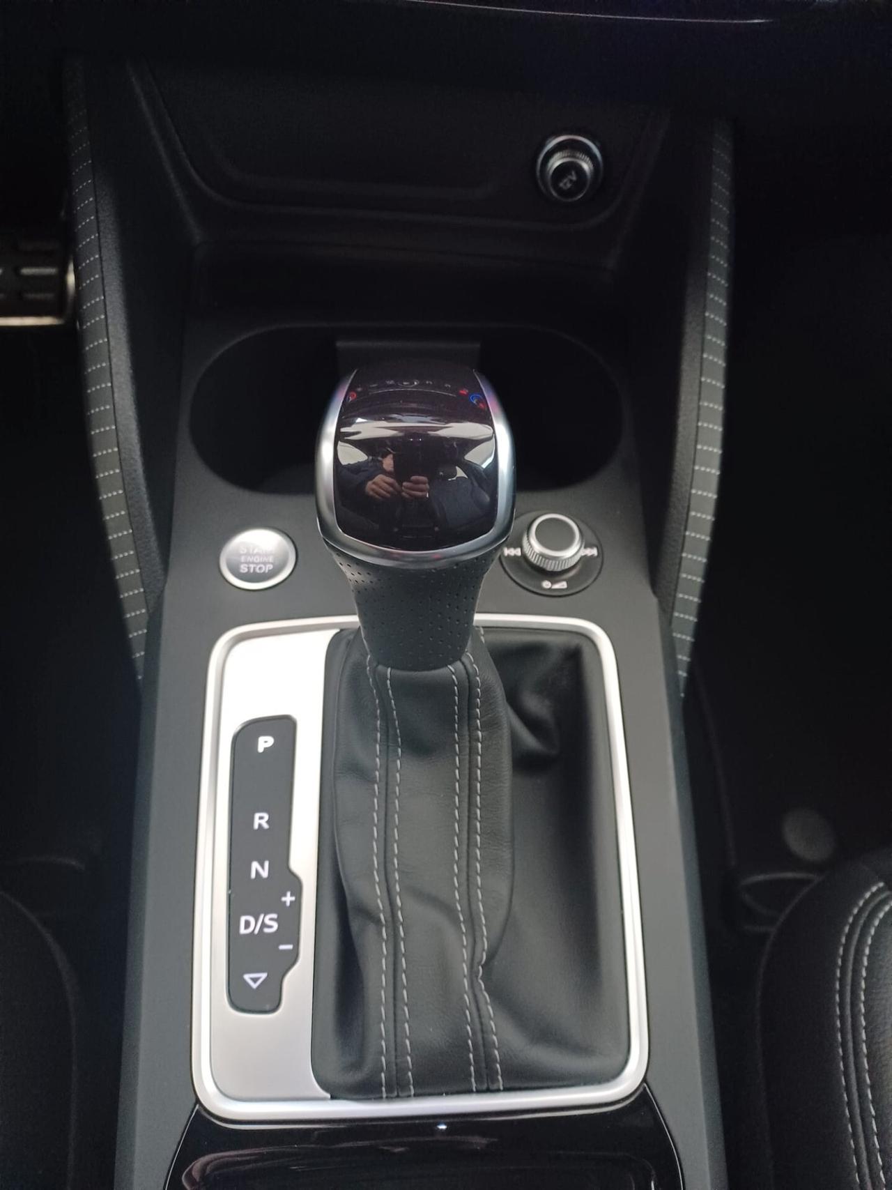 Audi Q2 35 TDI S tronic line Edition