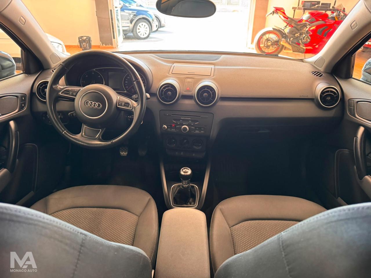 Audi A1 1.6 TDI 90cv 2014