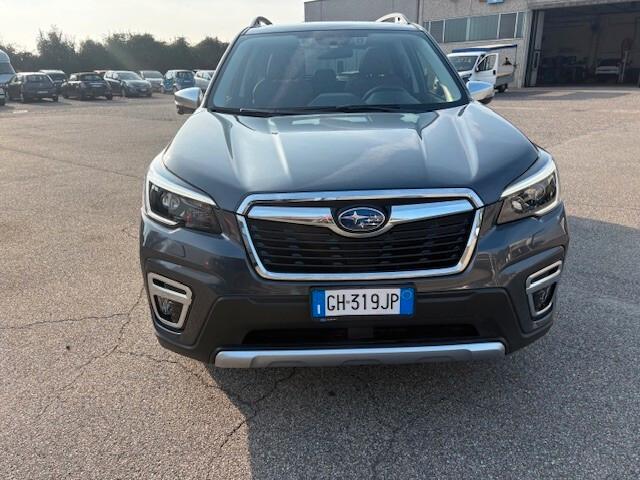 Subaru Forester 2.0 e-Boxer MHEV CVT Lineartronic Premium