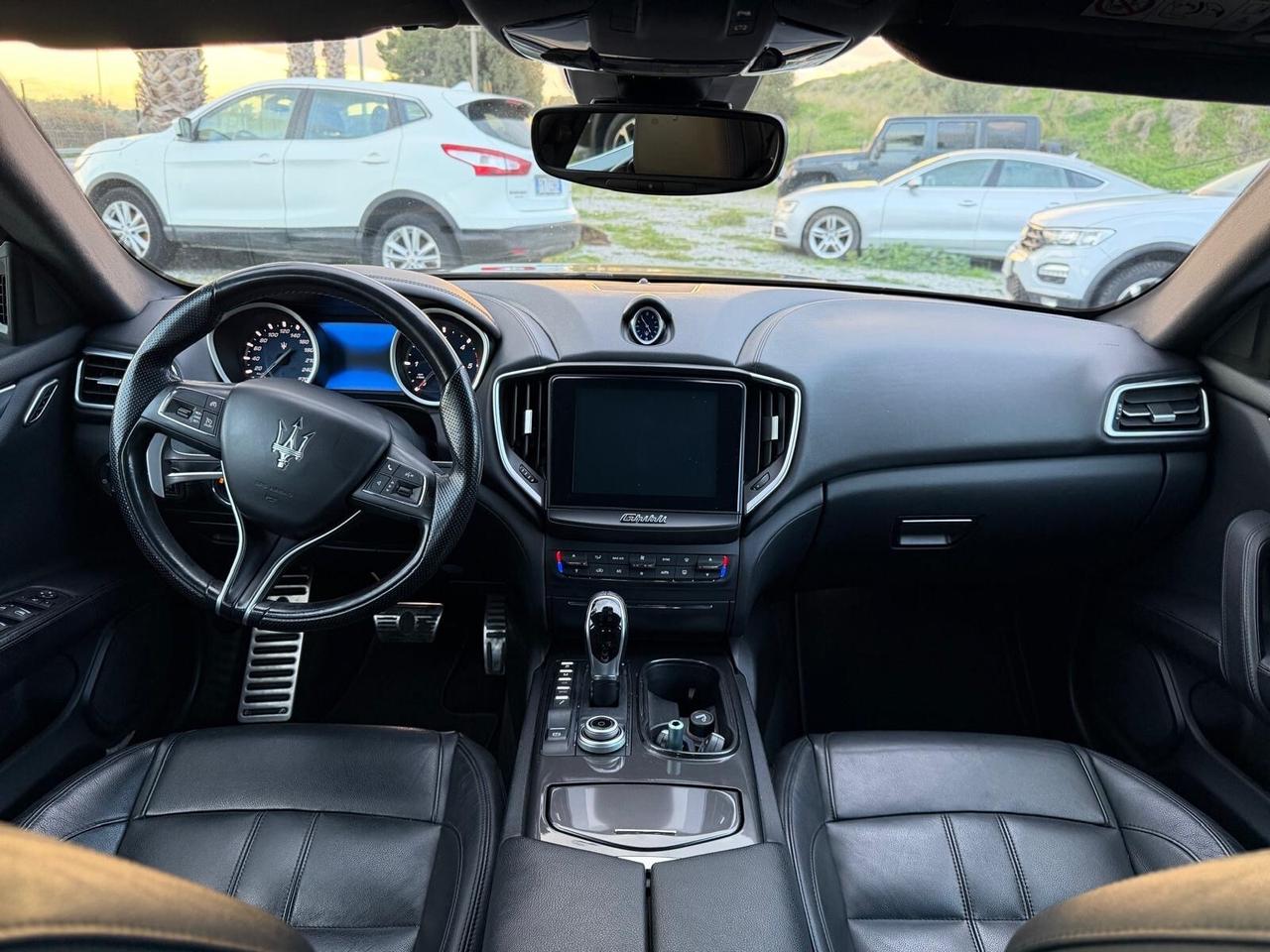 Maserati Ghibli V6 Diesel 275 CV gransport