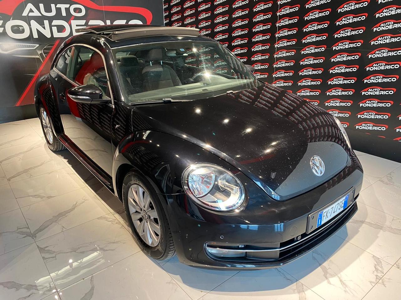 Volkswagen Maggiolino 1.6 Diesel - 2012