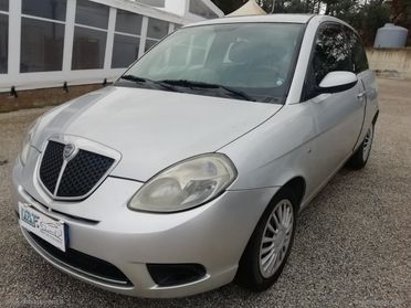 LANCIA Ypsilon 1.4 16V Oro