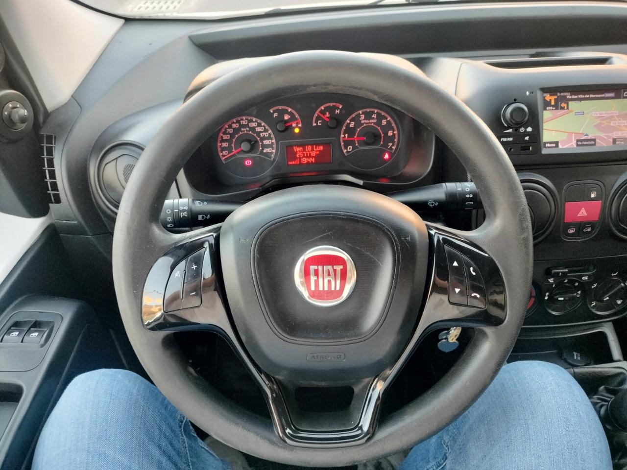 Fiat Fiorino 1.4 8V CNG 70CV Cargo lounge
