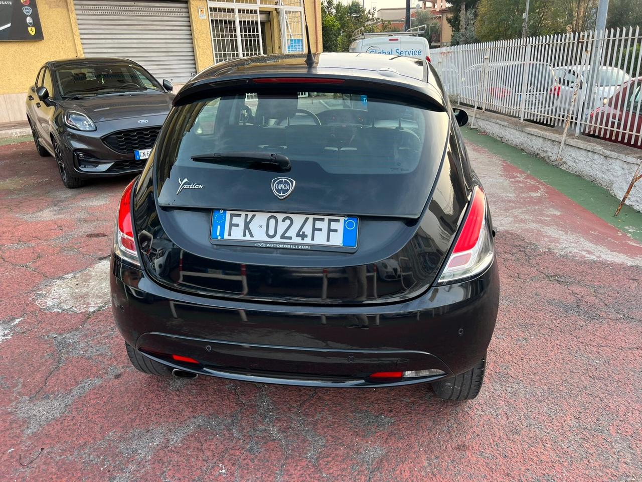 Lancia Ypsilon *ADATTA PER NEOPATENTATI*