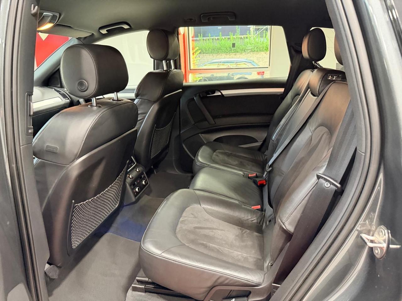 Audi Q7 3.0 V6 TDI 245 CV Quattro S-LINE 7 POSTI