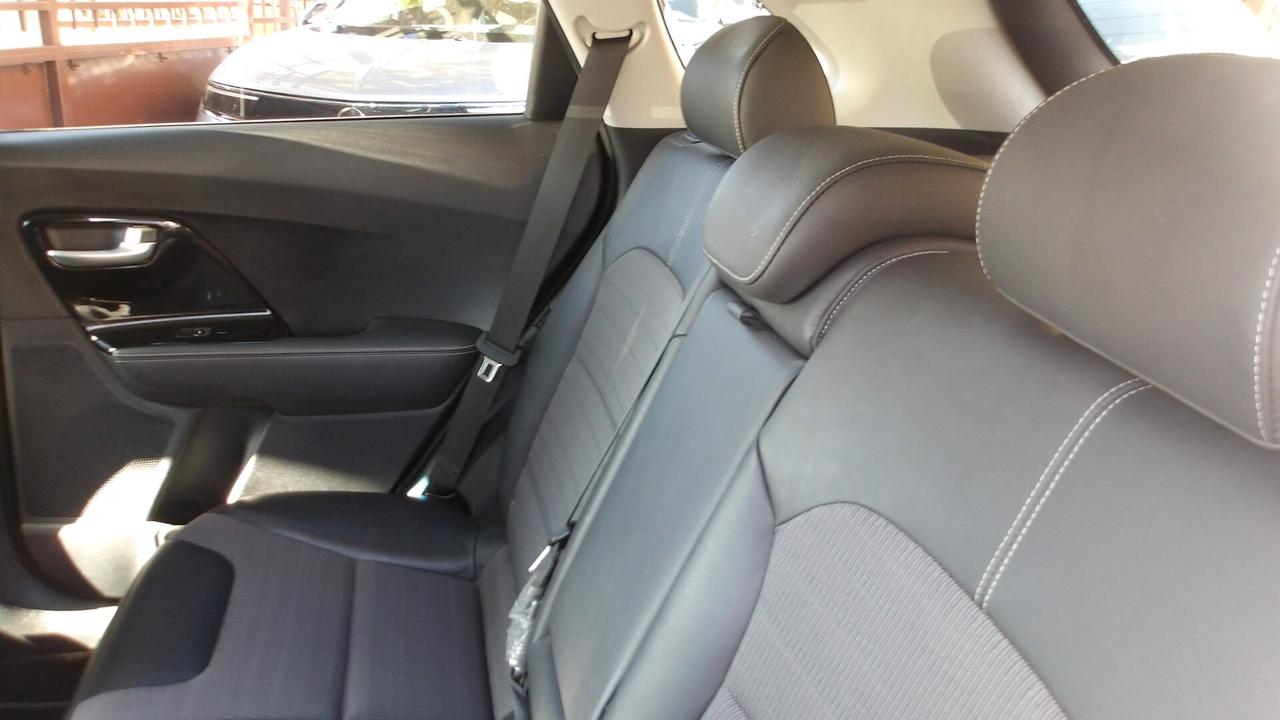 KIA NIRO 1.6 HYBRID-AUTO-NAVI-PREZZO PROMO!