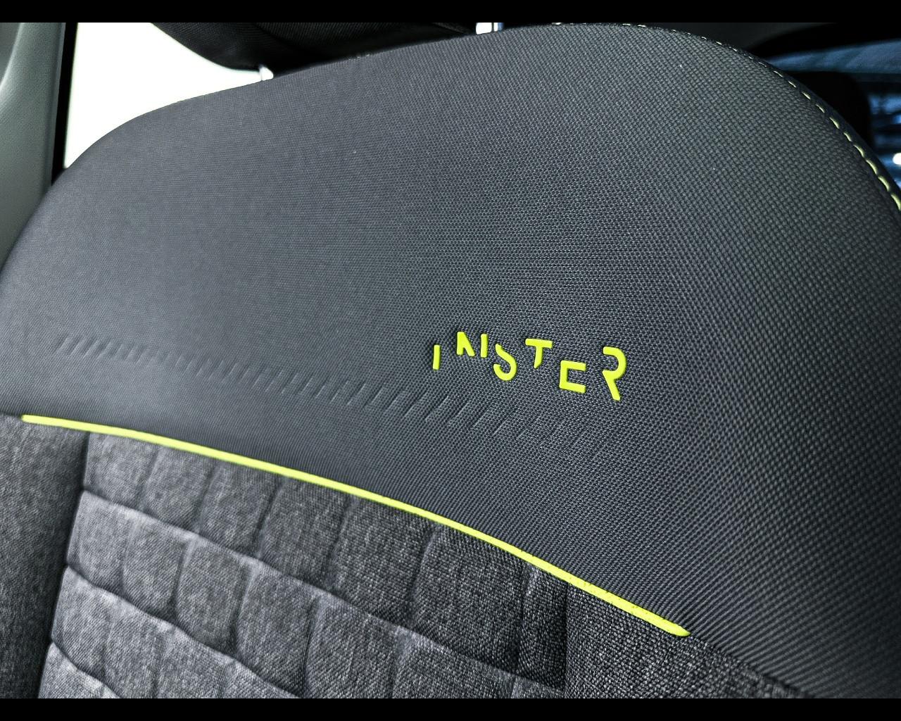 HYUNDAI Inster Cross - Inster Cross 49 kWh +pluse pack