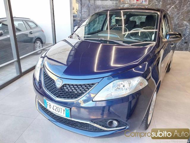 LANCIA Ypsilon 1.2 69 CV GPL Platinum