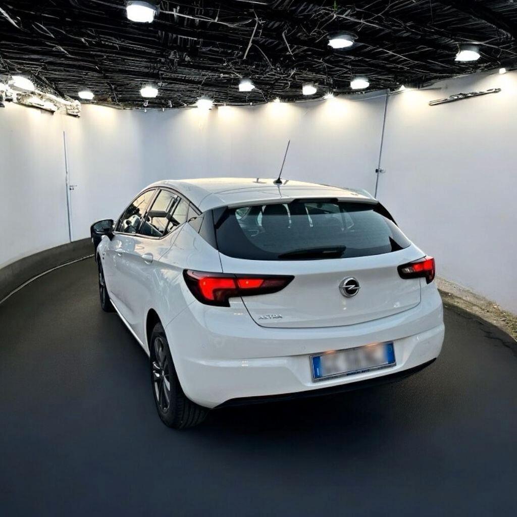 Opel Astra 2020