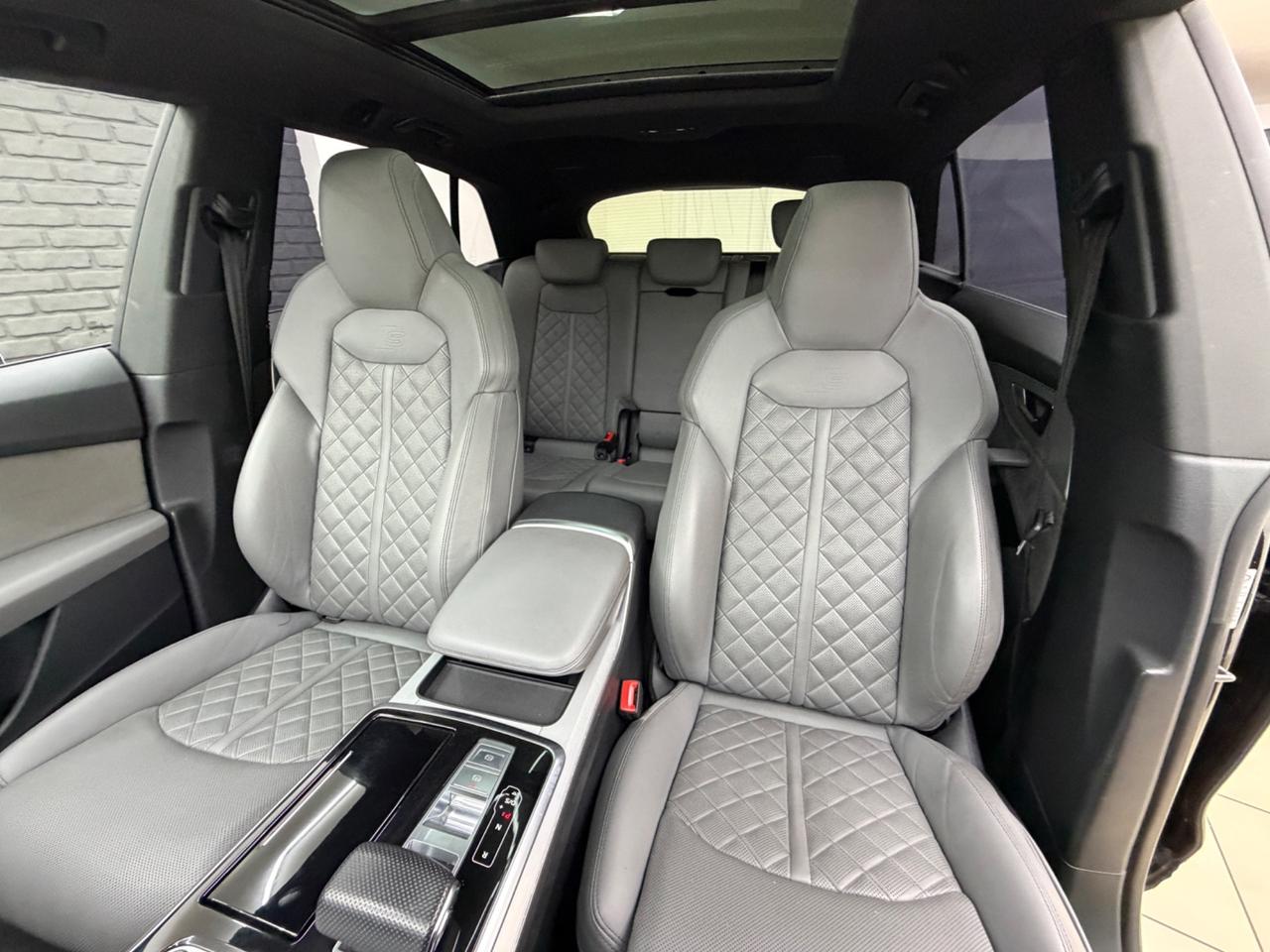 Audi Q8 50 TDI 286 CV 3x S-LINE ITA UFF STRA FULL