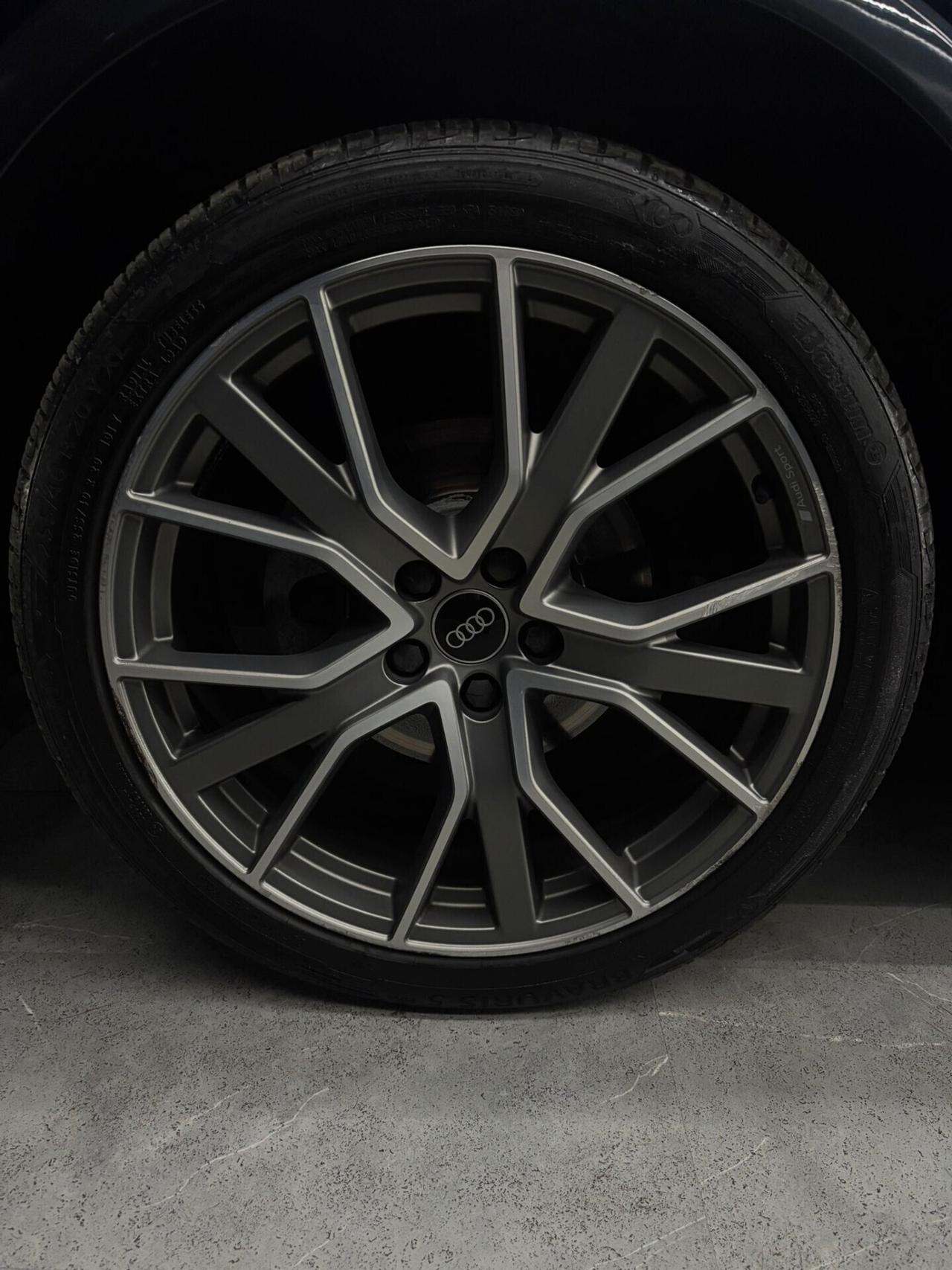 Audi Q3 SPB 35 TDI S tronic line edition 2.0 150CV tetto apribile