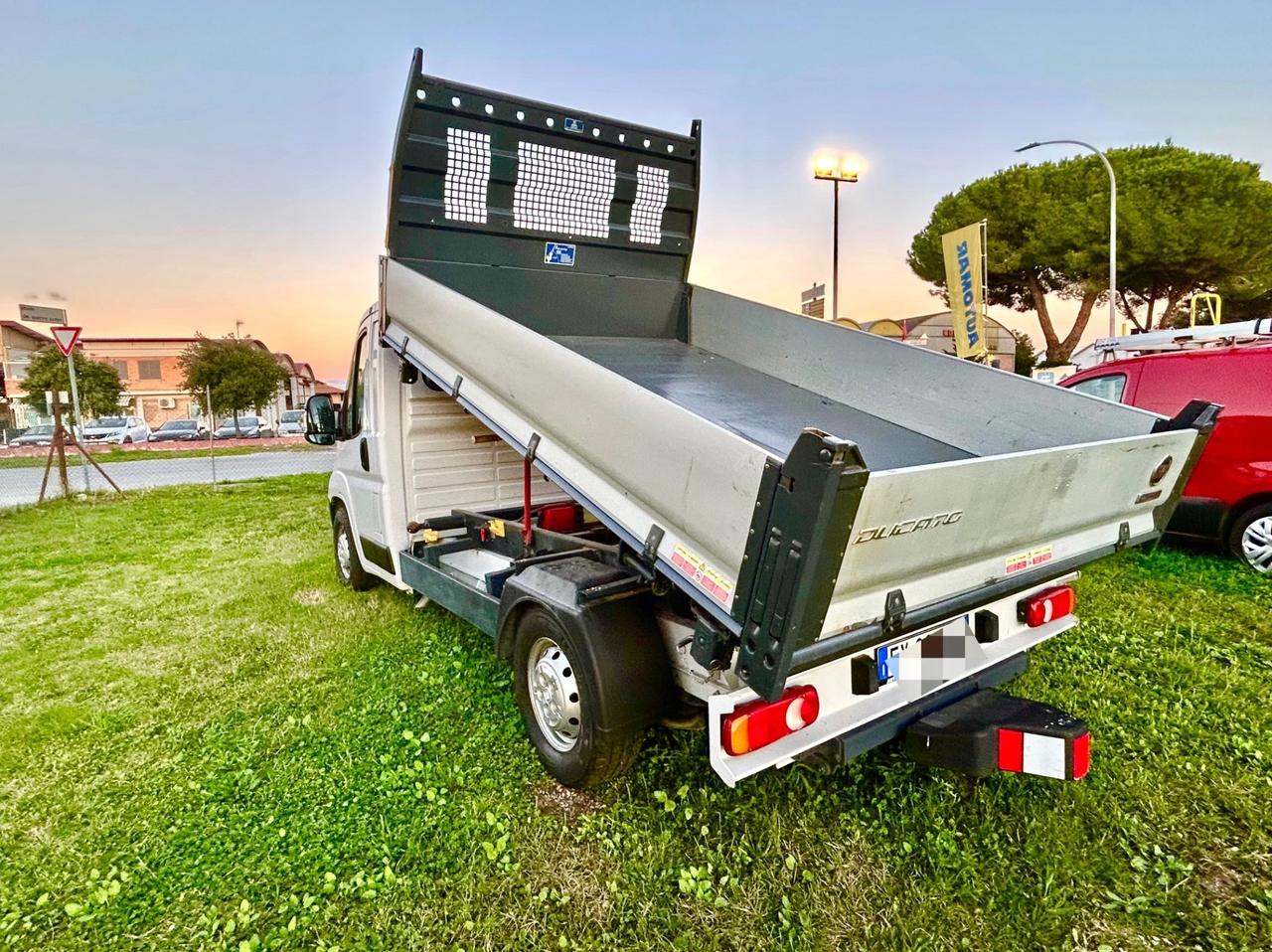 FIAT DUCATO *CASSONE RIBALTABILE TRILATERALE*GANCIO TRAINO*fatturabile*