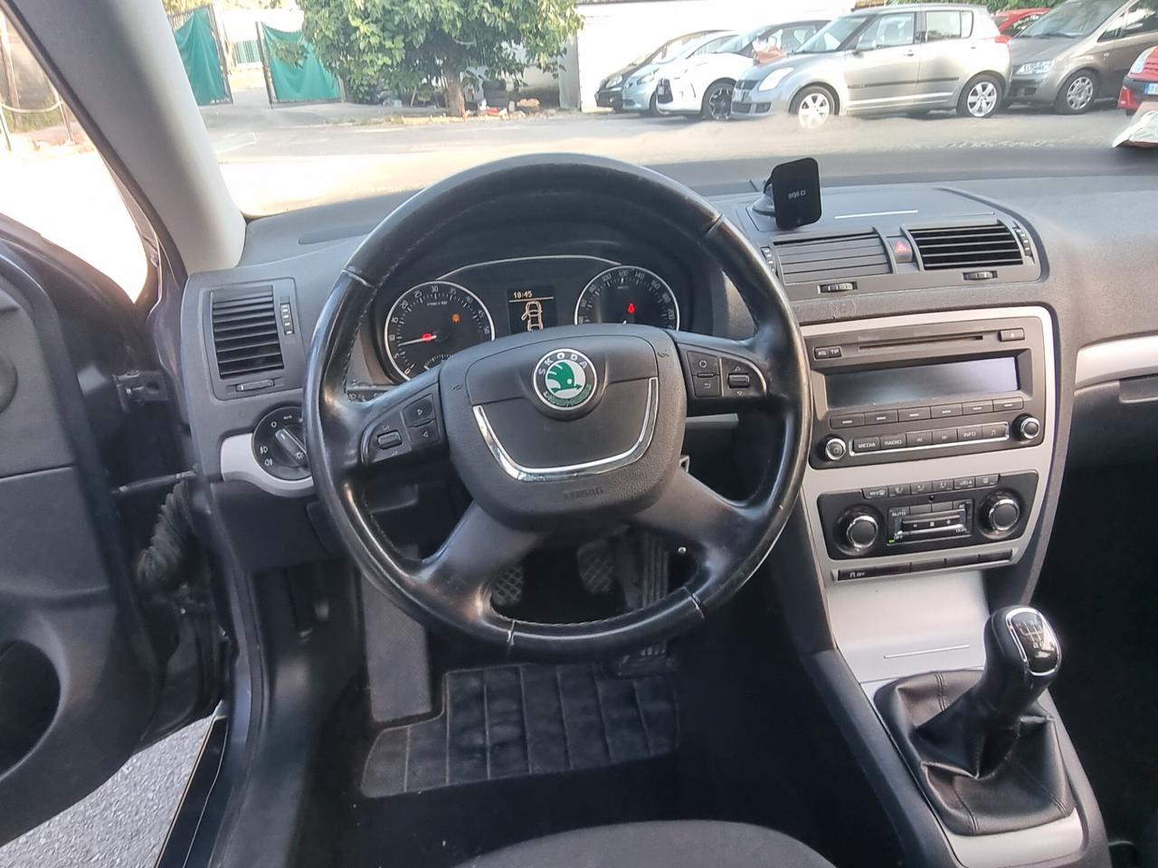 Skoda Octavia 1.6 TDI CR F.AP. Wagon Ambition