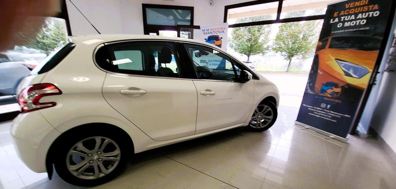 PEUGEOT 208 1° serie PureTech 82 5 porte Allure