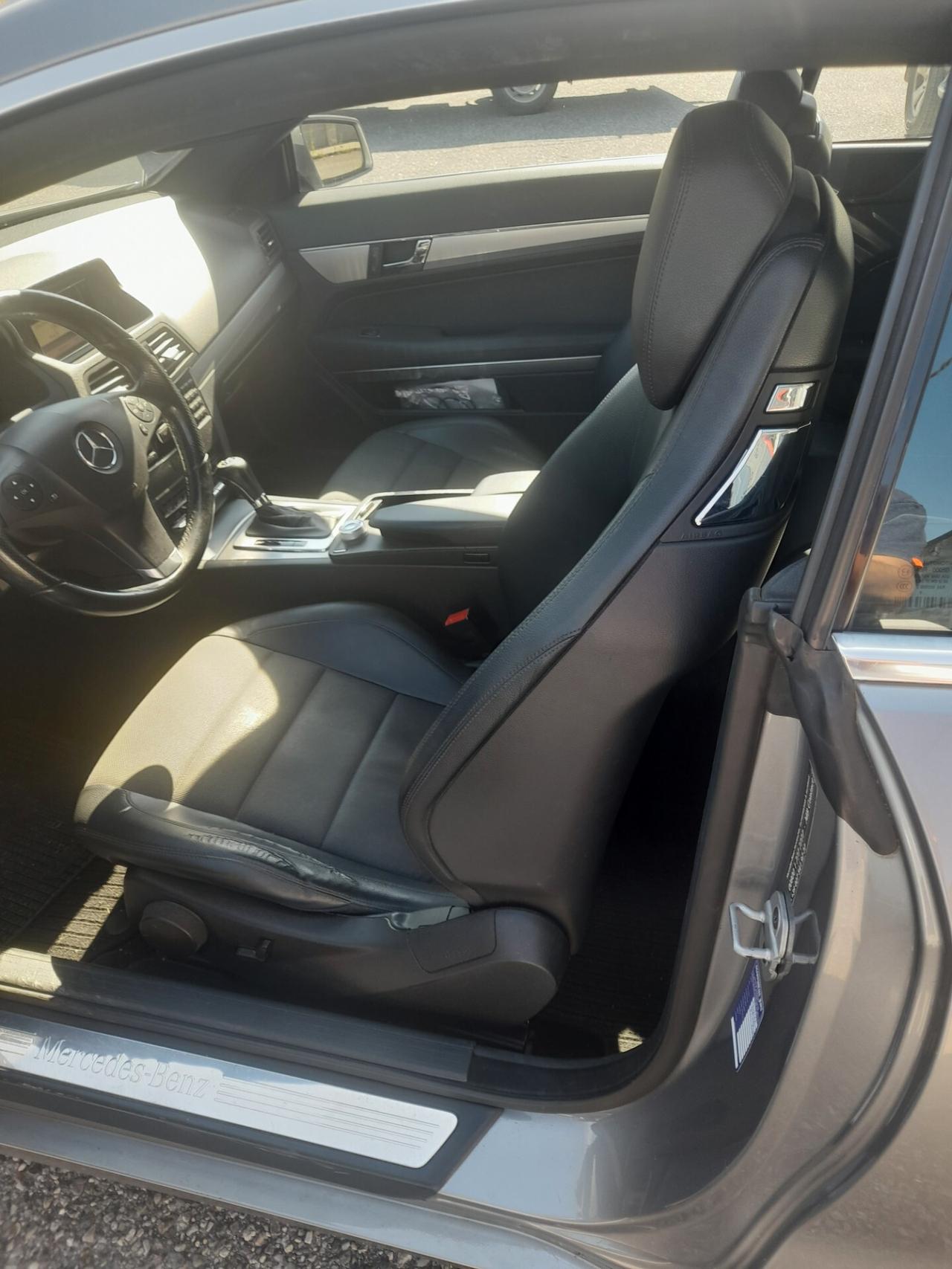 Mercedes-benz E 220 CDI BlueEFFICIENCY Avantgarde