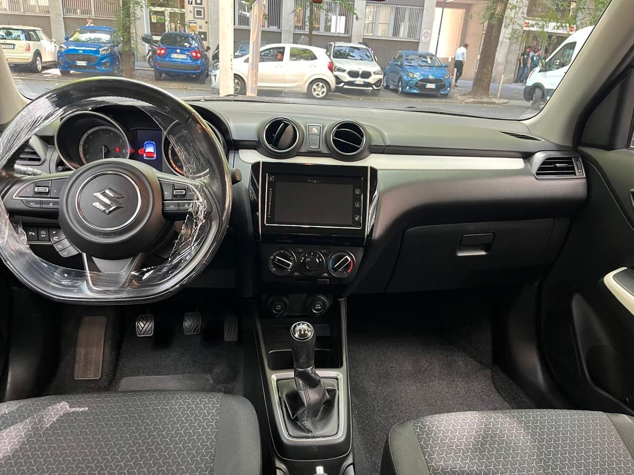 Suzuki Swift 1.2 Hybrid Cool