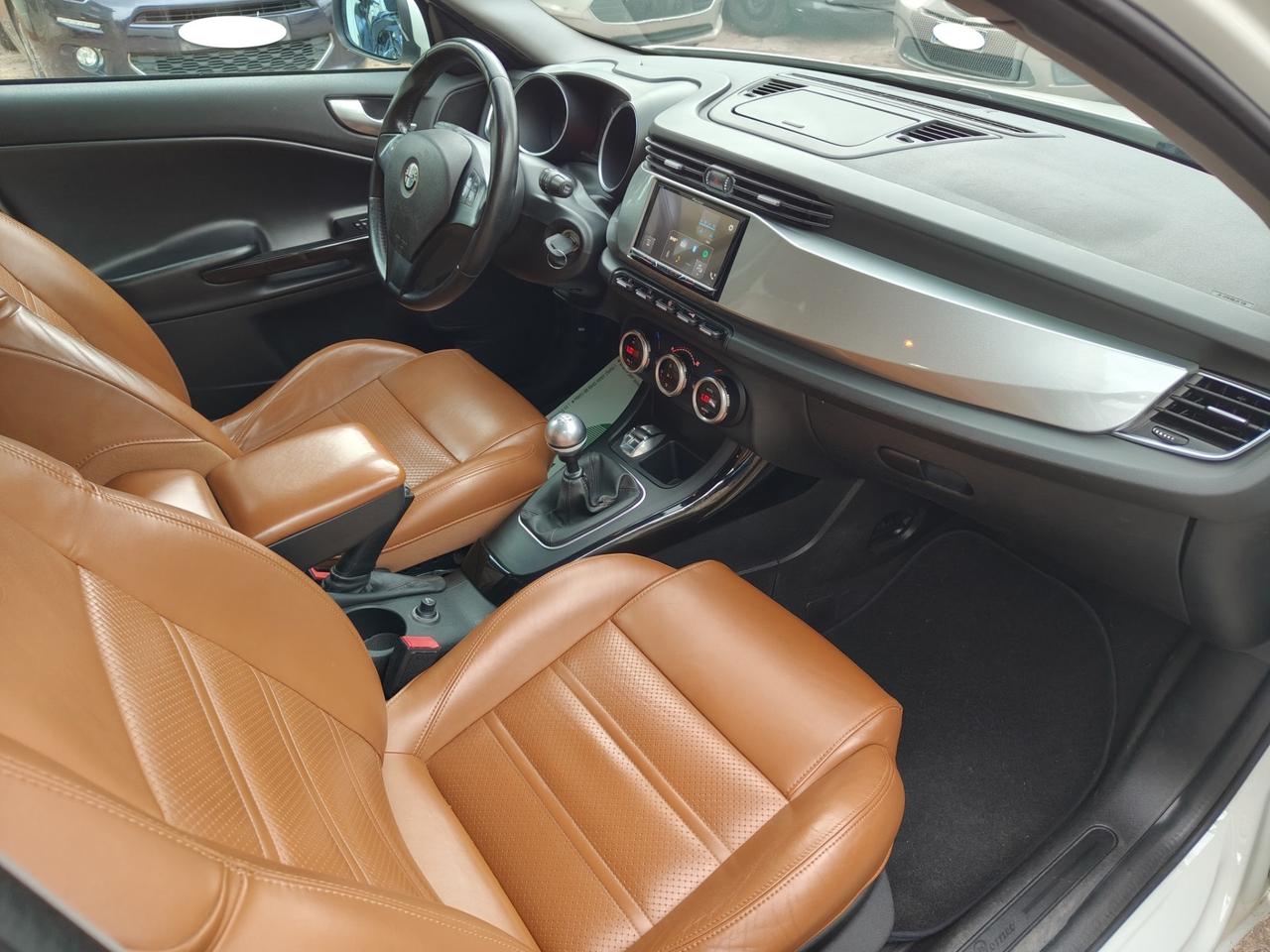 Alfa Romeo Giulietta 1.6 JTDm-2 105 CV Exclusive