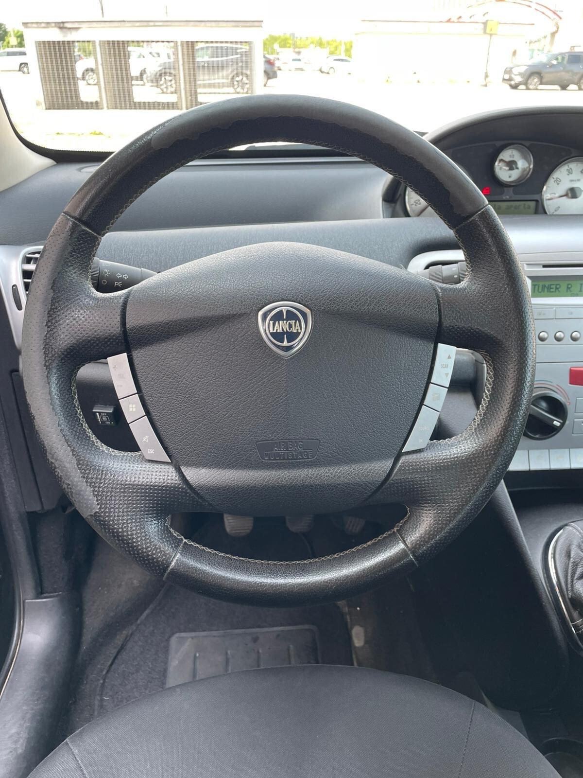 Lancia Ypsilon 1.4 GPL COLLAUDO 06/2029