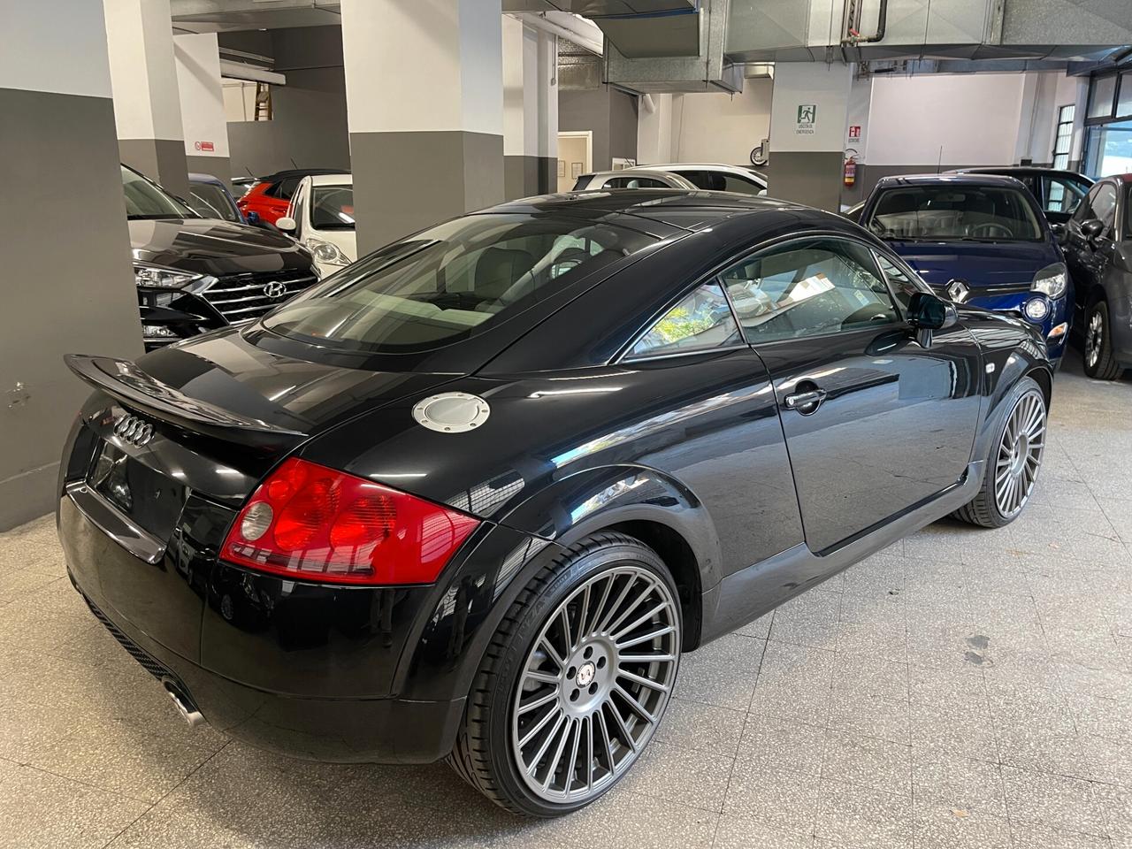 Audi TT Coupé 3.2 V6 quattro