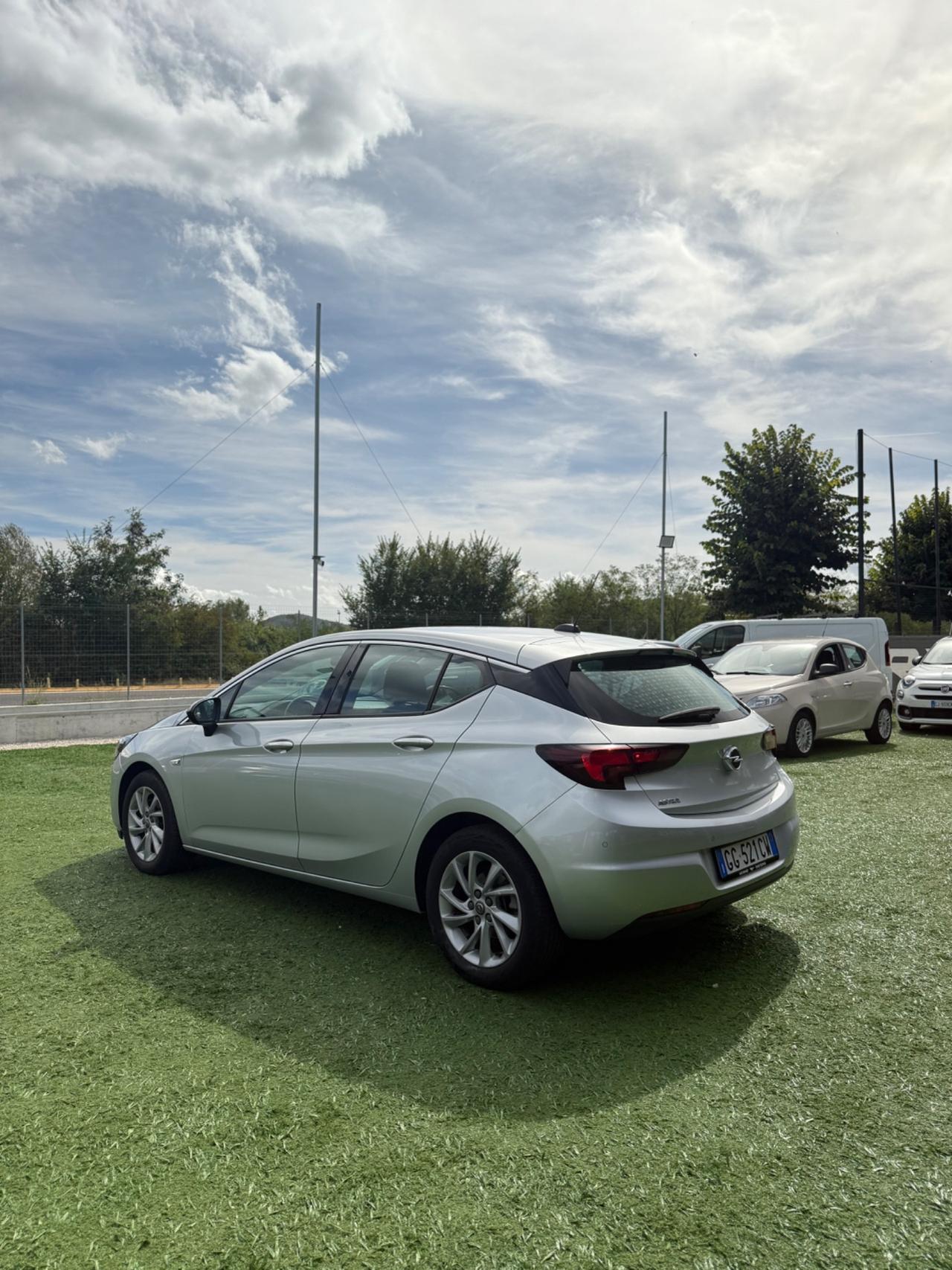 Opel Astra 1.5 CDTI 122 CV S&S 5 porte Business Elegance