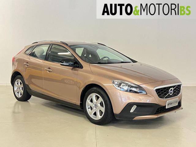 VOLVO V40 Cross Country D2 Business