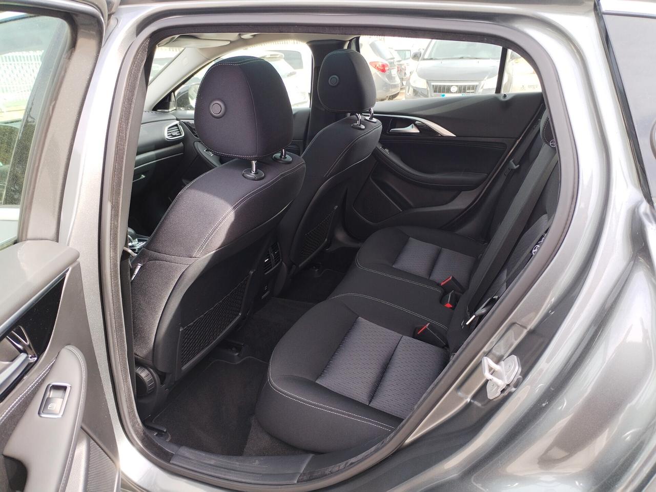 Infiniti Q30 1.5 Dci Premium TETTO NAVI LED