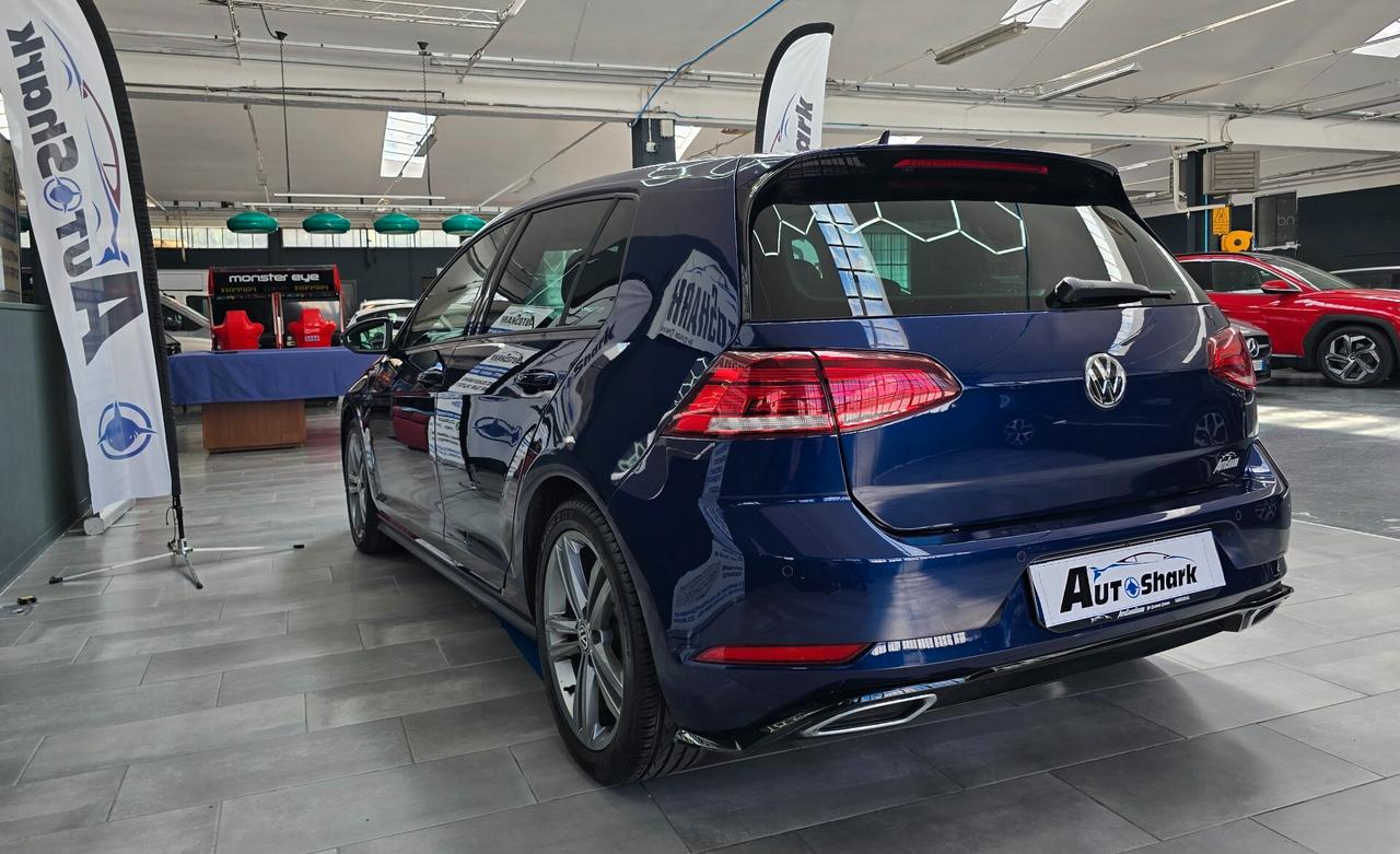 VOLKSWAGEN GOLF R-Line 1.0 TURBO BENZINA 116CV 5p.