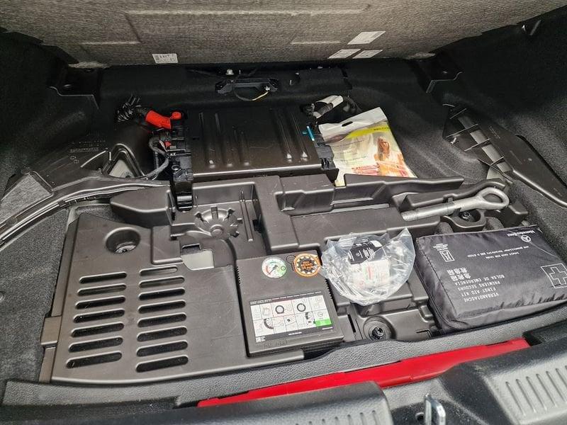 Mercedes-Benz Classe A A 180 Automatic Progressive Adv Plus IVA ESPOSTA