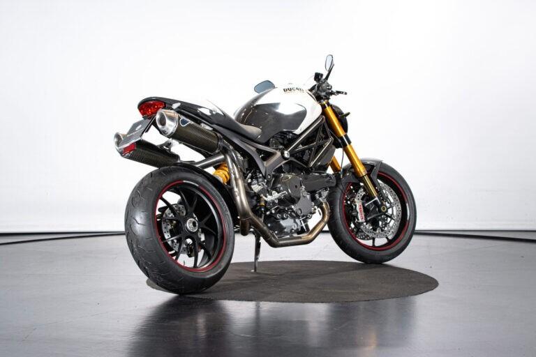 2009 DUCATI MONSTER 1100 S - RDS01720