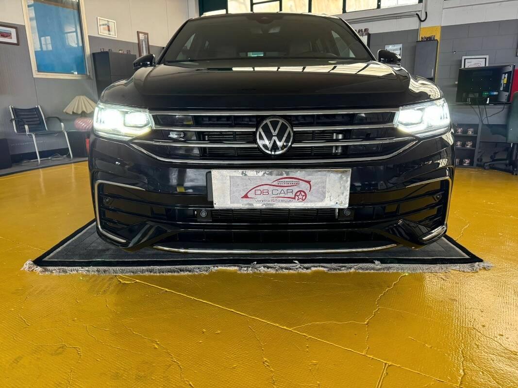 Volkswagen Tiguan TIGUAN 2.0 tdi R-Line 150cv dsg