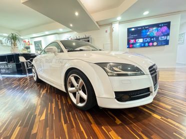 Audi TT Roadster 2.0 TFSI S tronic