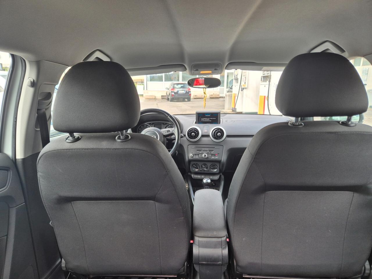 Audi A1 SPB 1.2 TFSI S line edition
